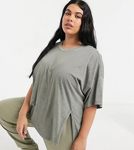 ASOS DESIGN Curve – Oversize-T-Shirt mit Schlitz in Khaki-Grün günstig online kaufen