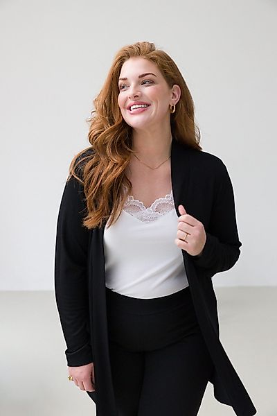 Base Level Curvy Strickjacke Ayla im günstig online kaufen