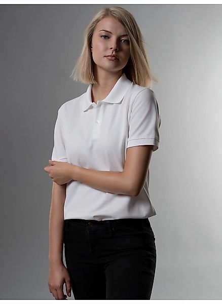 Trigema Poloshirt "TRIGEMA Slim Fit Poloshirt aus DELUXE-Piqué" 1 Stk. günstig online kaufen