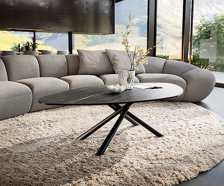 Couchtisch Edge Organisch 140x76 cm Keramik Laminam® Noir Desir Braun Sarit günstig online kaufen