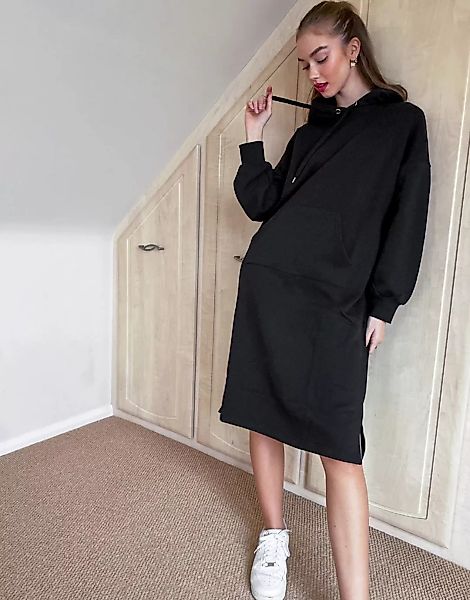 Monki – Zandra – Pulloverkleid mit Kapuze aus Bio-Baumwolle in Schwarz günstig online kaufen