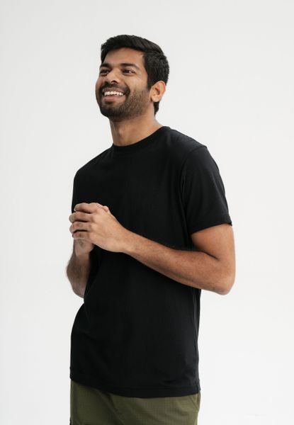 MELA Kurzarmshirt Herren T-Shirt AVAN Rundhalsausschnitt günstig online kaufen