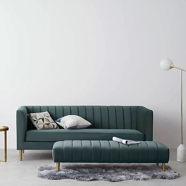 Amicie 3-Sitzer Sofa, Samt in Marinegruen - MADE.com günstig online kaufen