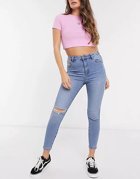 Cotton On – Kurz und eng geschnittene Jeans mit hohem Bund in hellblauer Wa günstig online kaufen
