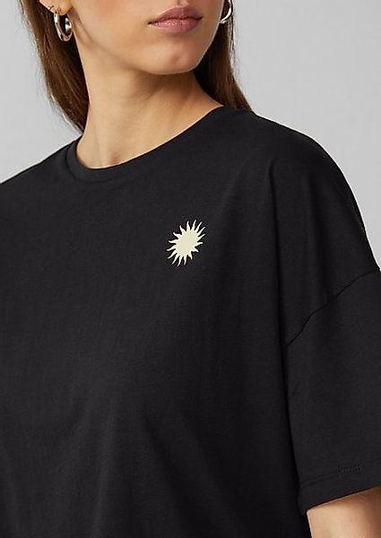 QS Kurzarmshirt Baumwollshirt mit Rückenprint Paspel günstig online kaufen