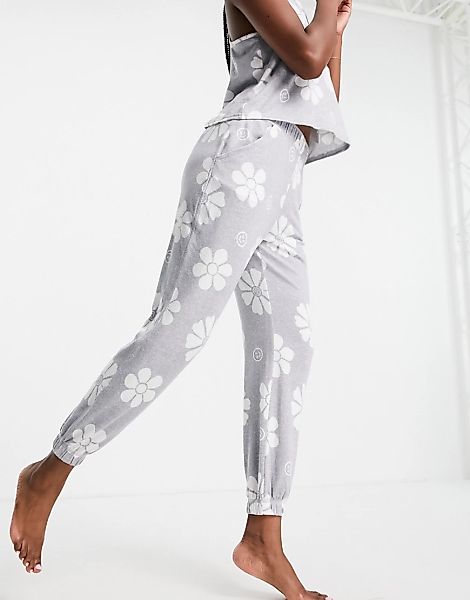 Gilly Hicks – Pyjama mit schmaler Hose in Grau geblümt, Kombiteil günstig online kaufen