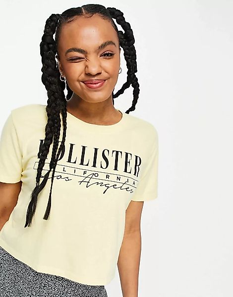 Hollister – T-Shirt mit Logo in Gelb günstig online kaufen