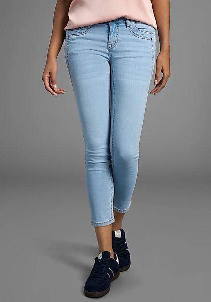 Arizona 7/8-Jeans "mit Keileinsätzen", extra-enger Schnitt, Used-Look-Wasch günstig online kaufen