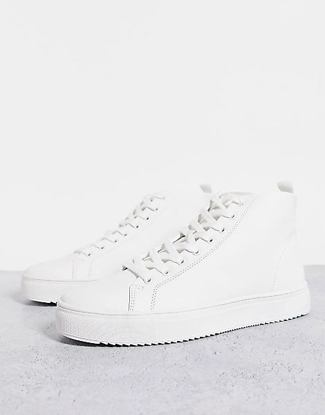 New Look – Knöchelhohe Sneaker in Weiß günstig online kaufen