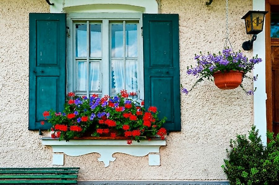 Papermoon Fototapete »Bavarian Window« glatt günstig online kaufen