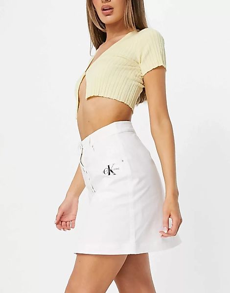 Calvin Klein Jeans – Durchgeknöpfter Minirock aus Baumwolle in Weiß günstig online kaufen