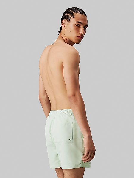 Calvin Klein Swimwear Badeshorts "MEDIUM DRAWSTRING", mit kontrastfarbenem günstig online kaufen