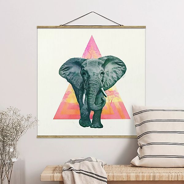 Stoffbild Tiere mit Posterleisten - Quadrat Illustration Elefant vor Dreiec günstig online kaufen