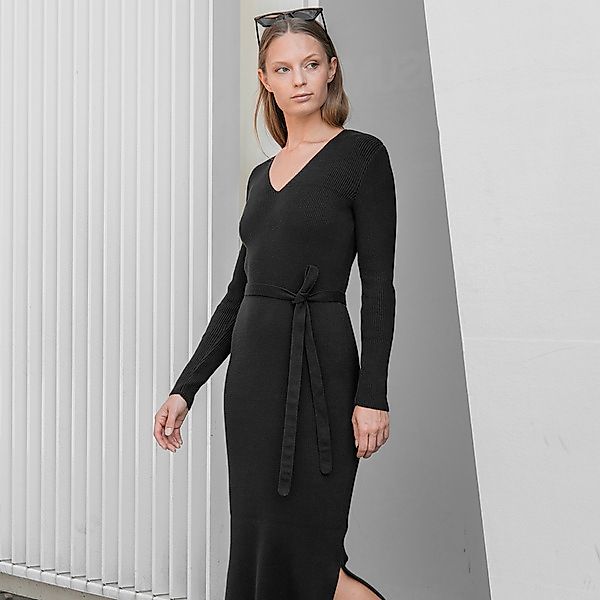 Gestricktes Langärmliges "V-neck" Kleid günstig online kaufen