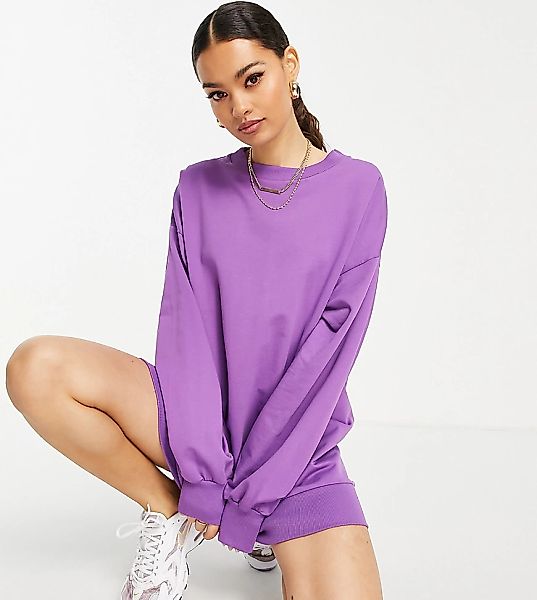 ASOS DESIGN Petite – Kurzes Sweatshirt-Kleid mit Oversize-Schnitt in Lila günstig online kaufen
