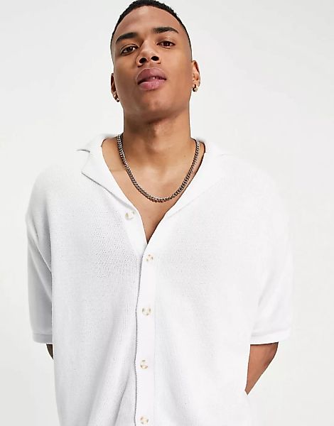 ASOS DESIGN – Durchgeknöpftes Strick-Polohemd in Weiß, mittelschwere Qualit günstig online kaufen