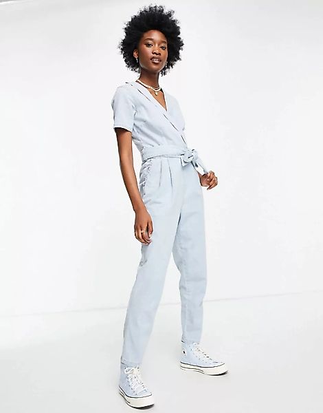 Miss Selfridge – Jeans-Jumpsuit mit Wickeldesign in Blau günstig online kaufen