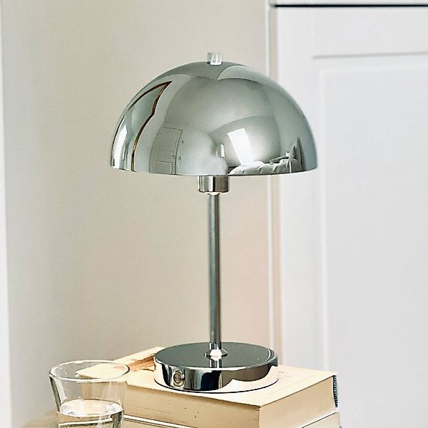 Dyberg Larsen Akku-LED-Tischlampe Stockholm, chrom günstig online kaufen