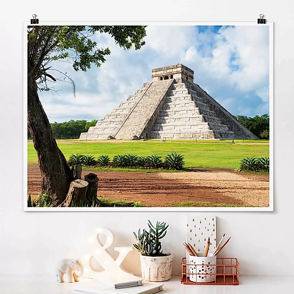 Poster Architektur & Skyline - Querformat El Castillo Pyramide günstig online kaufen