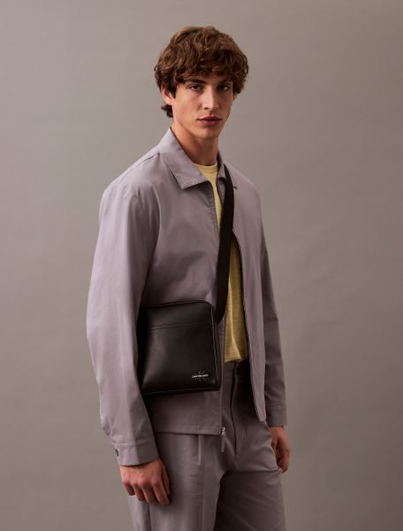 Calvin Klein Jeans Messenger Bag MONO günstig online kaufen