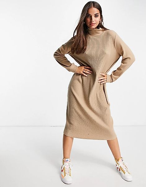 ASOS DESIGN – Superweiches, geripptes Midi-Pulloverkleid in Kamelbraun mit günstig online kaufen