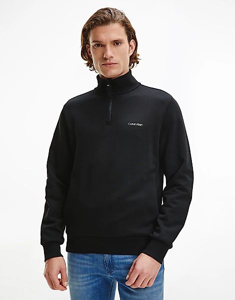 Calvin Klein – Sweatshirt in Schwarz mit kleinen Brustlogo und kurzem Reißv günstig online kaufen