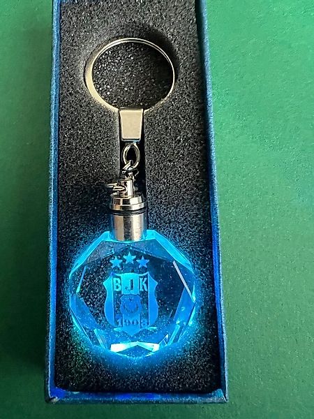 Stelby Schlüsselanhänger Besiktas Multicolor LED Schlüsselanhänger mit Gesc günstig online kaufen