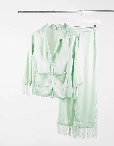 ASOS DESIGN – Hochwertiger Satin-Pyjama mit Fransen bestehend aus Hemd und günstig online kaufen