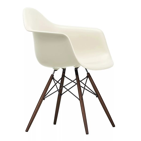 Vitra - Eames Plastic Armchair DAW Gestell Ahorn dunkel - kieselstein/Sitzs günstig online kaufen