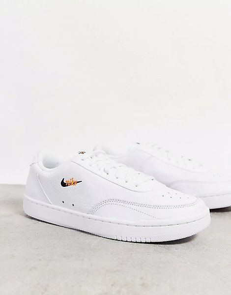 Nike – Court Vintage – Sneaker in Weiß günstig online kaufen