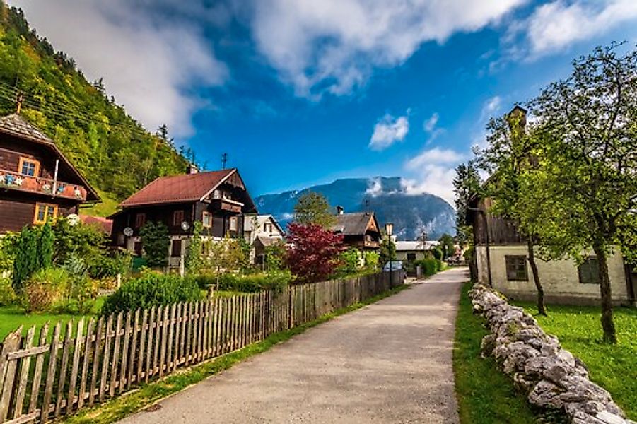 Papermoon Fototapete »ALPEN-DORF im Gebirge« günstig online kaufen