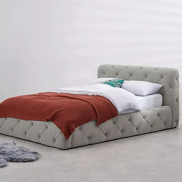Sloan Polsterbett mit Bettkasten (180 x 200 cm), Grau - MADE.com günstig online kaufen